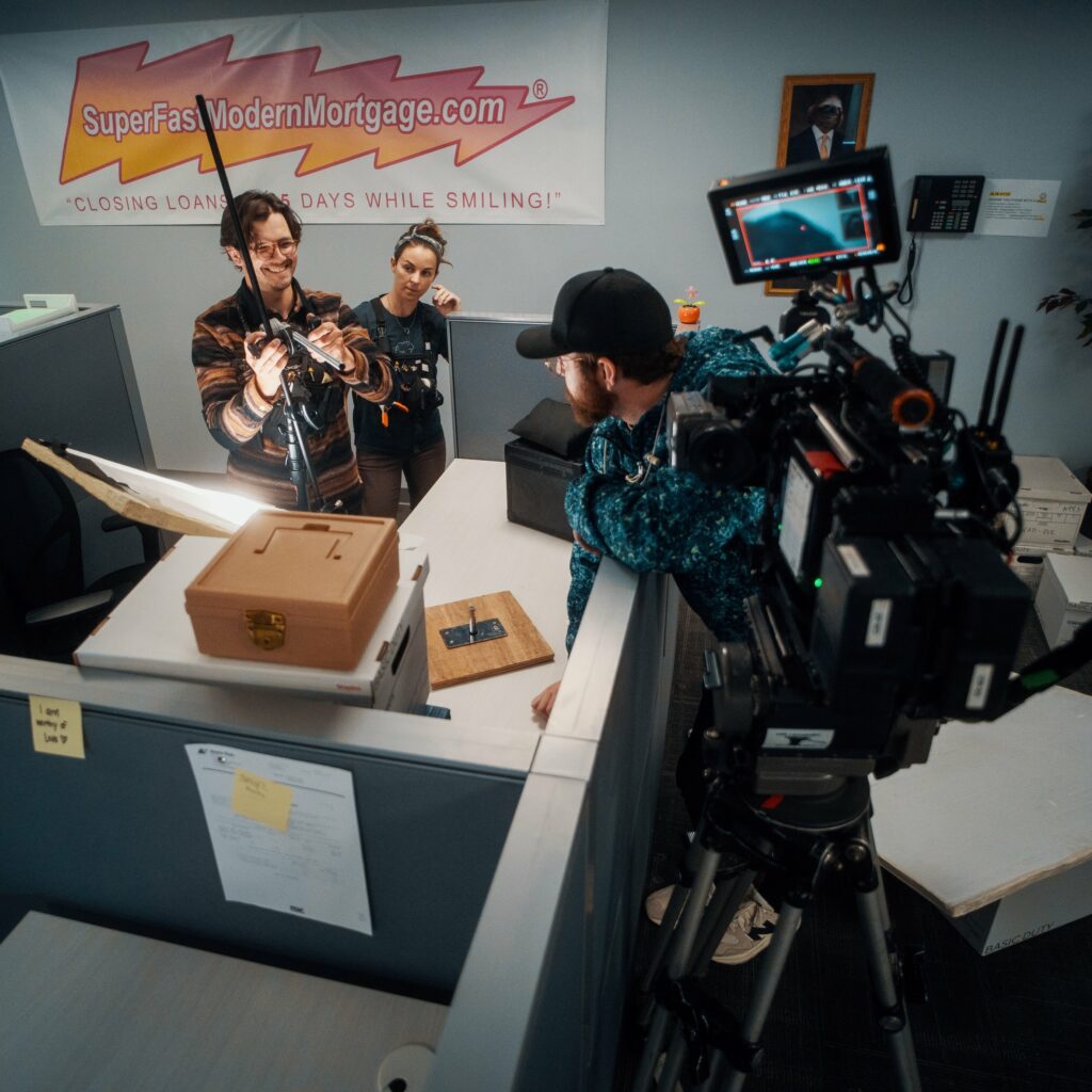 B7400942 - NEAT LOANS - Otherworldly Productions Staging Site