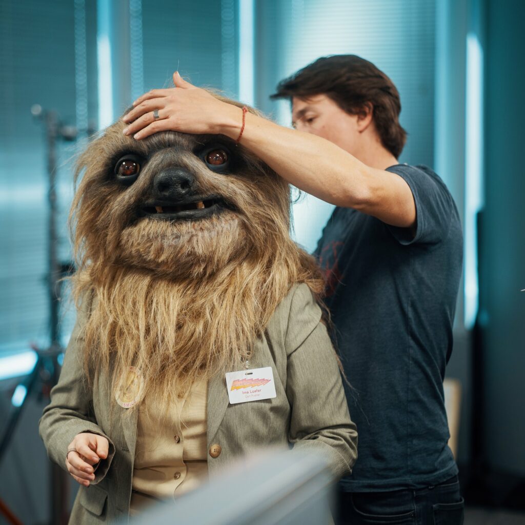 B7401046 - NEAT LOANS - Otherworldly Productions Staging Site