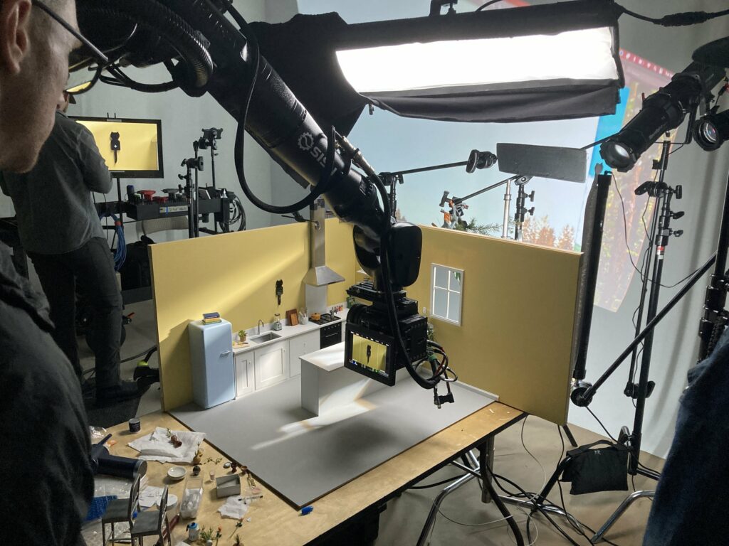 benjamin moore - BENJAMIN MOORE - Otherworldly Productions Staging Site